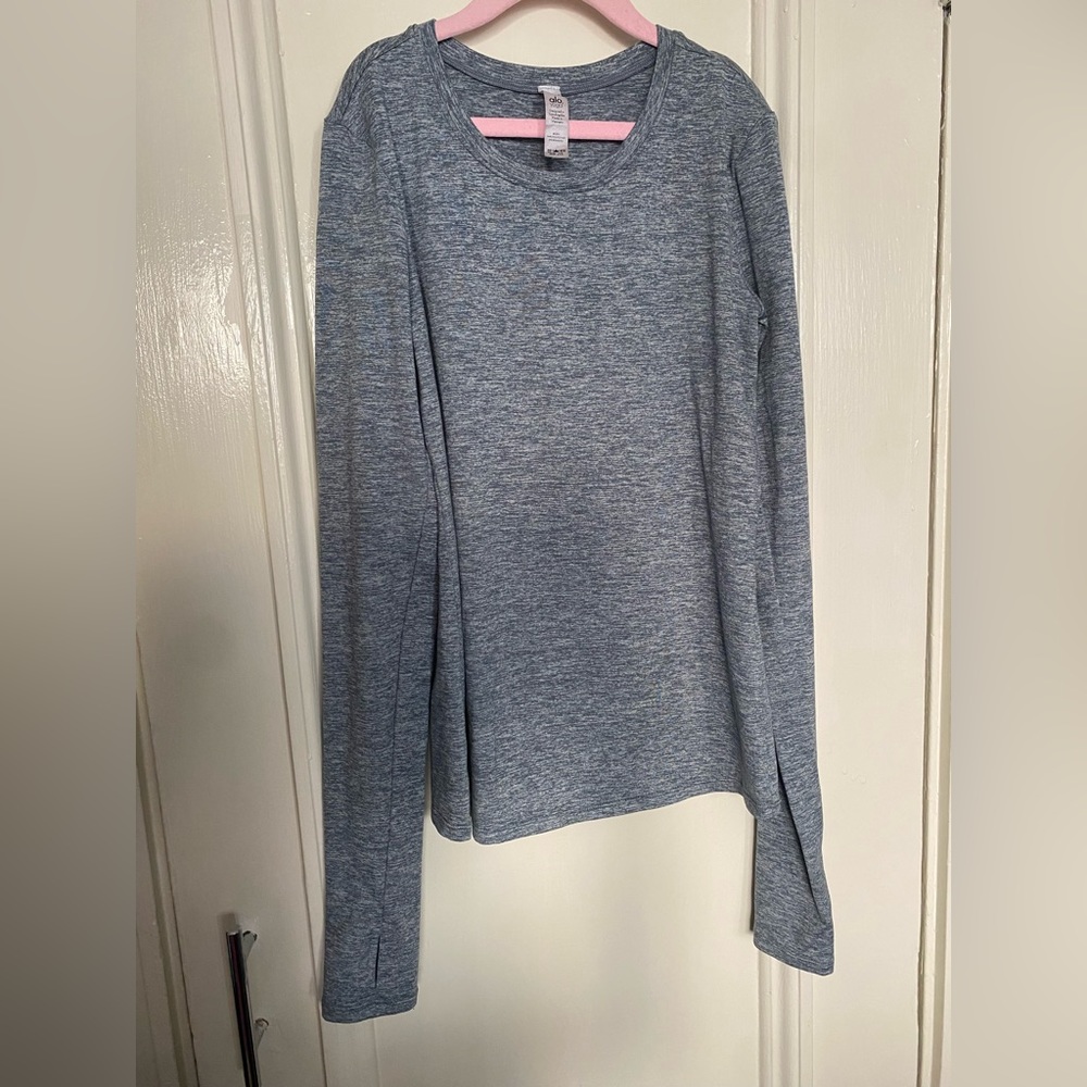 Alo Yoga Women’s XS Blue Long Sleeve Athletic Top